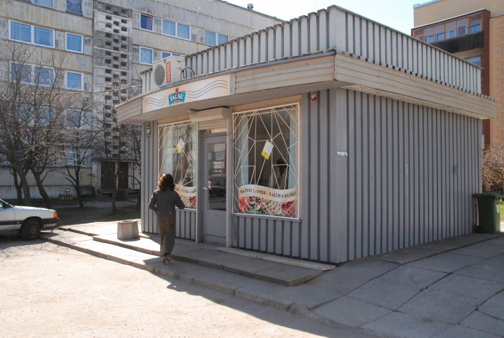 Liepājā, Dzintaru ielā 88a, savas produkcijas veikaliņu atvēris uzņēmums 