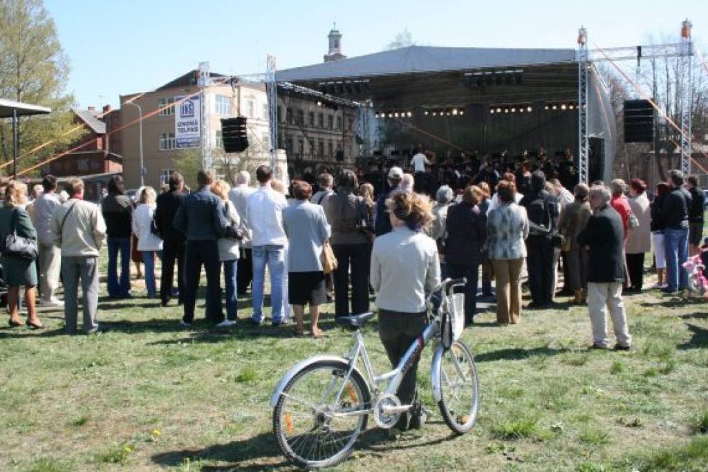 Autors: Uldis  Dobelis