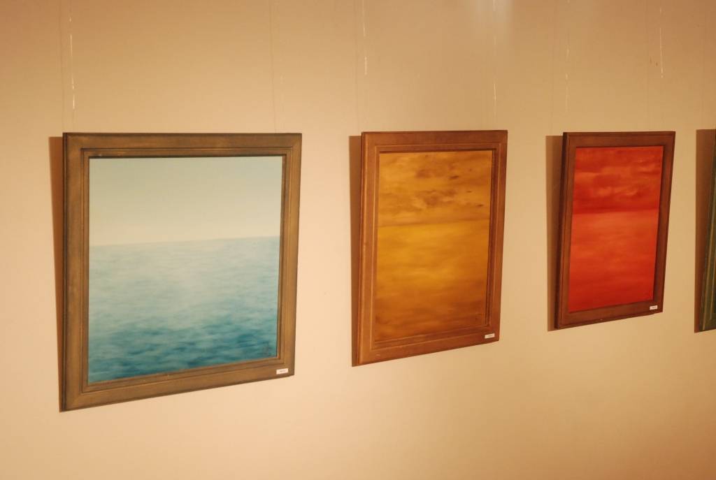 Jau šobrīd Liepājas Latviešu biedrības namā aplūkojama Guntas Krastiņas darbu izstāde “Jūras impresijas”, bet svinīgā atklāšana paredzēta piektdien pulksten 16. Izstāde noslēgsies 30. jūnijā ar labdarības izsoli. Māksliniece darbus veido...
Autors: Ilze Vainovska