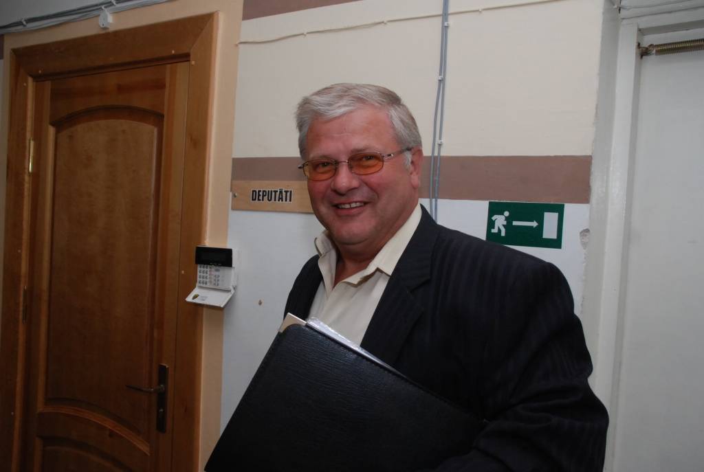 Grobiņas novada domes sēde notika vakar, 28. jūlijā. 