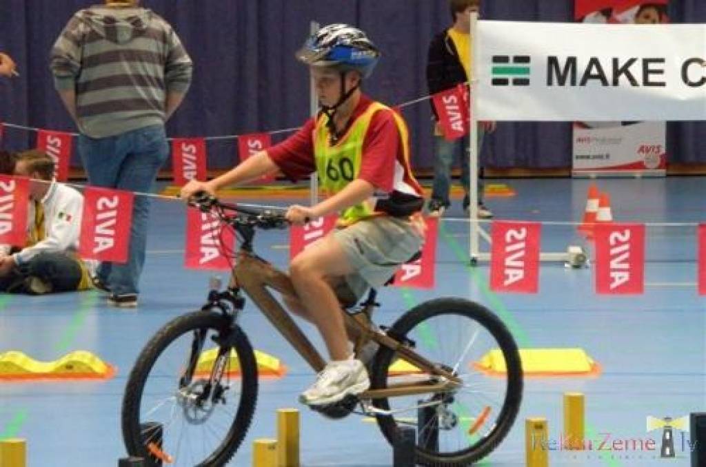 Sestdien, 12. septembrī Latvijas izlase 24. Eiropas jauno satiksmes dalībnieku sacensībās Somijā, Turku 21 komandas konkurencē ieguva 1. vietu pirmo reizi kļūstot par Eiropas čempioniem. Turklāt šī uzvara tika gūta ar ievērojamu - 21...