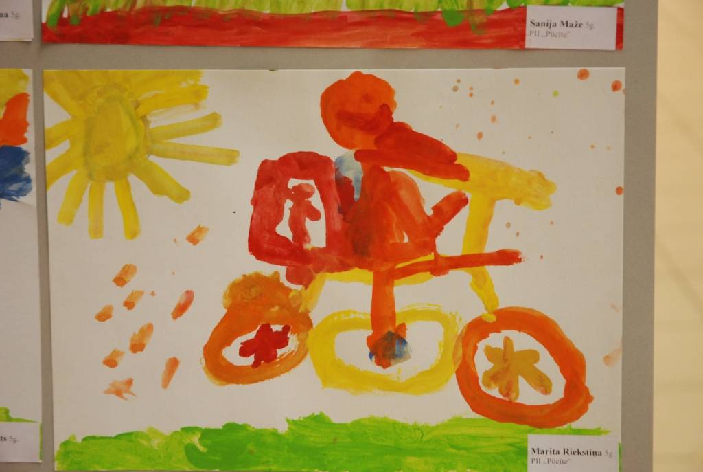 No 16. līdz 22. septembrim daudzās Eiropas pilsētās risinās “Mobilitātes nedēļa”, lai mudinātu domāt par videi draudzīgākiem pārvietošanās veidiem. Pasākumos iesaistījušies arī liepājnieki. Sākumskolu un pirmsskolu izglītības iestāžu...
Autors: Iluta Dreimane