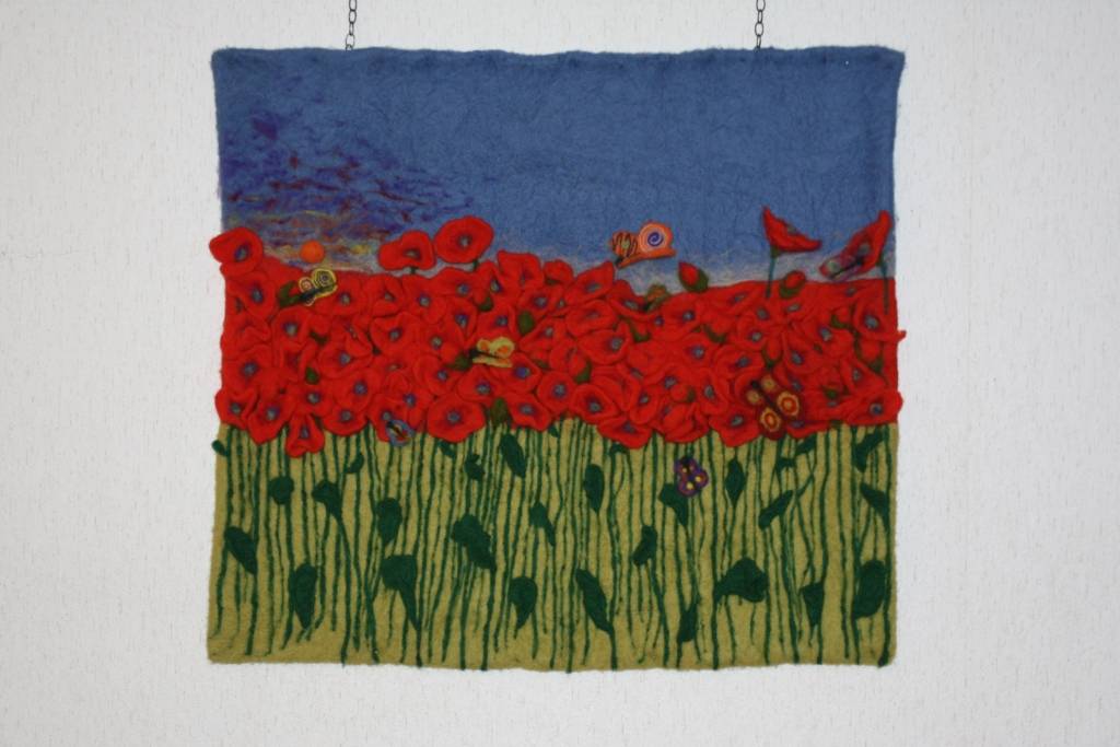 Kalētu mūzikas un mākslas skolā aizvadīts izlaidums. Skolu absolvējusi ģitārspēles klases audzēkne Nadīne Lazdupa. Diplomdarbus aizstāvējuši arī jaunie māsklinieki. “Taureņa lidojums