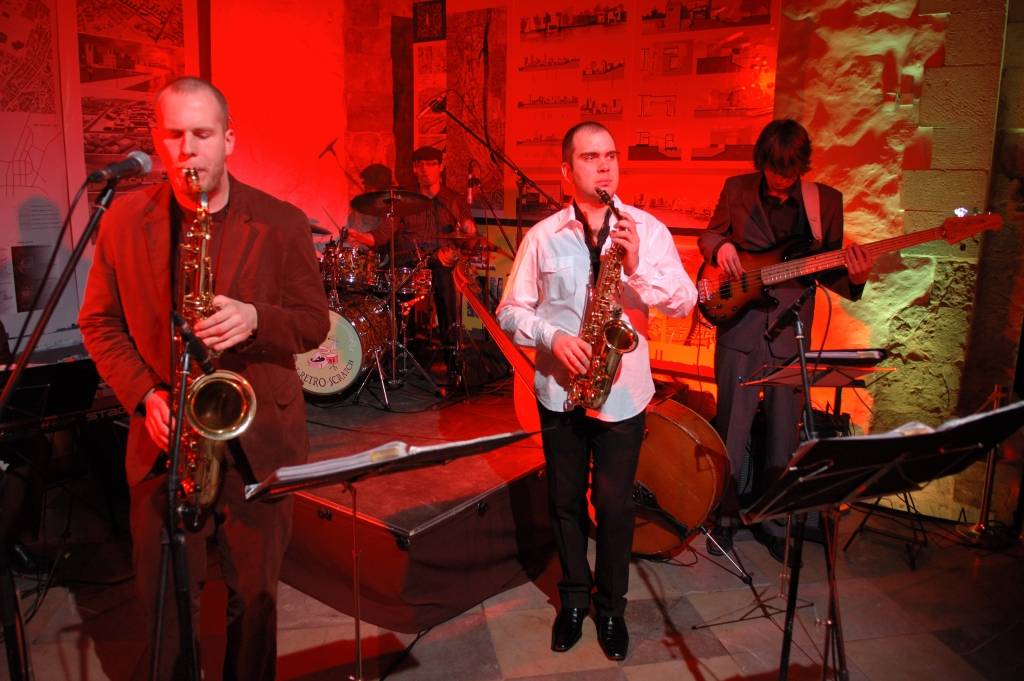  Silvesteri Orkesteri 
Autors: publicitātes foto