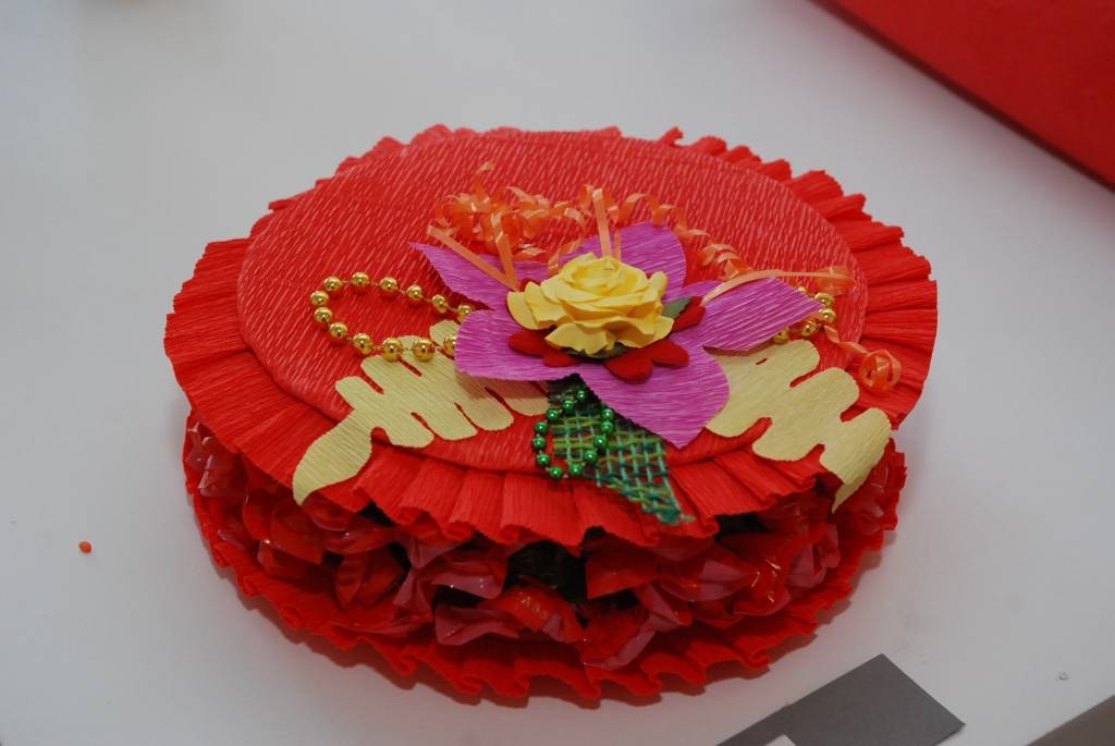 Aizputes Novadpētniecības muzejā līdz 11. septembrim skatāma izstāde “Daudz laimes dzimšanas dienā, Aizpute!” Dažāda vecuma radošās aizputnieces pēc pirmā kopīgā darbošanās gada sasparojušās savus darbus parādīt plašākai publikai. Izstādē...
Autors: Iluta Dreimane