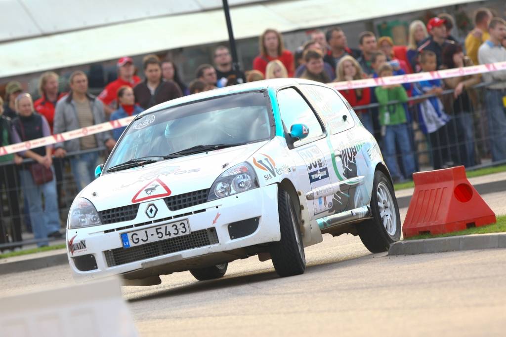 Otro sezonu pēc kārtas par Latvijas rallijsprinta čempioniem 1600+ klasē kļuvuši Uldis Briedis/Monvids Austrums („Renault Clio”).
Autors: Aigars Tīdmanis („Go4speed.lv”).