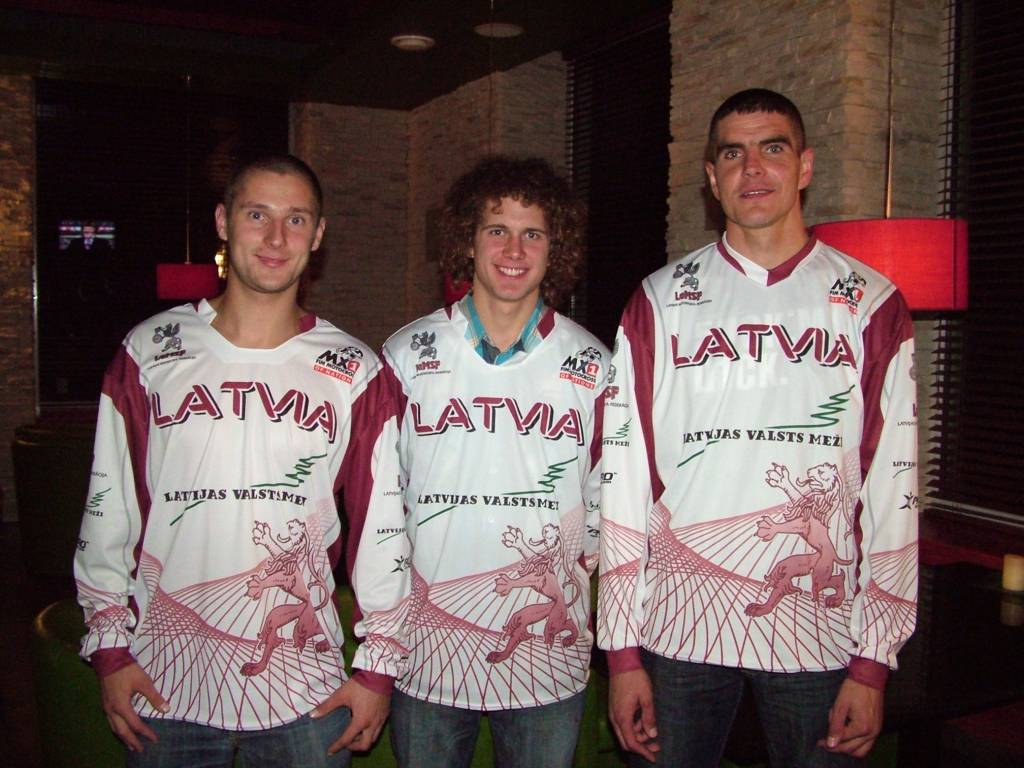 Latvijas izlase pirms došanās uz Ameriku (no kreisās): Ivo Šteinbergs, Matīss Karro, Lauris Freibergs
Autors: Arvīds Šteinbergs