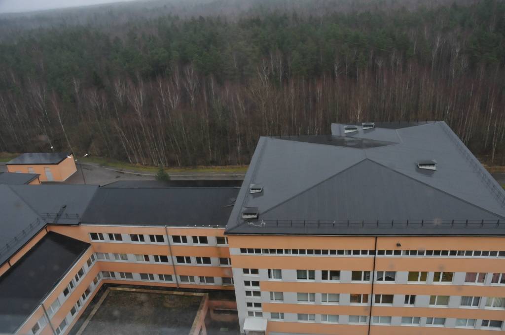 18. novembra pēcpusdienā no Liepājas reģionālās slimnīcas 12. stāva pa logu izlēcis pacients.
Autors: Dainis Ģelzis