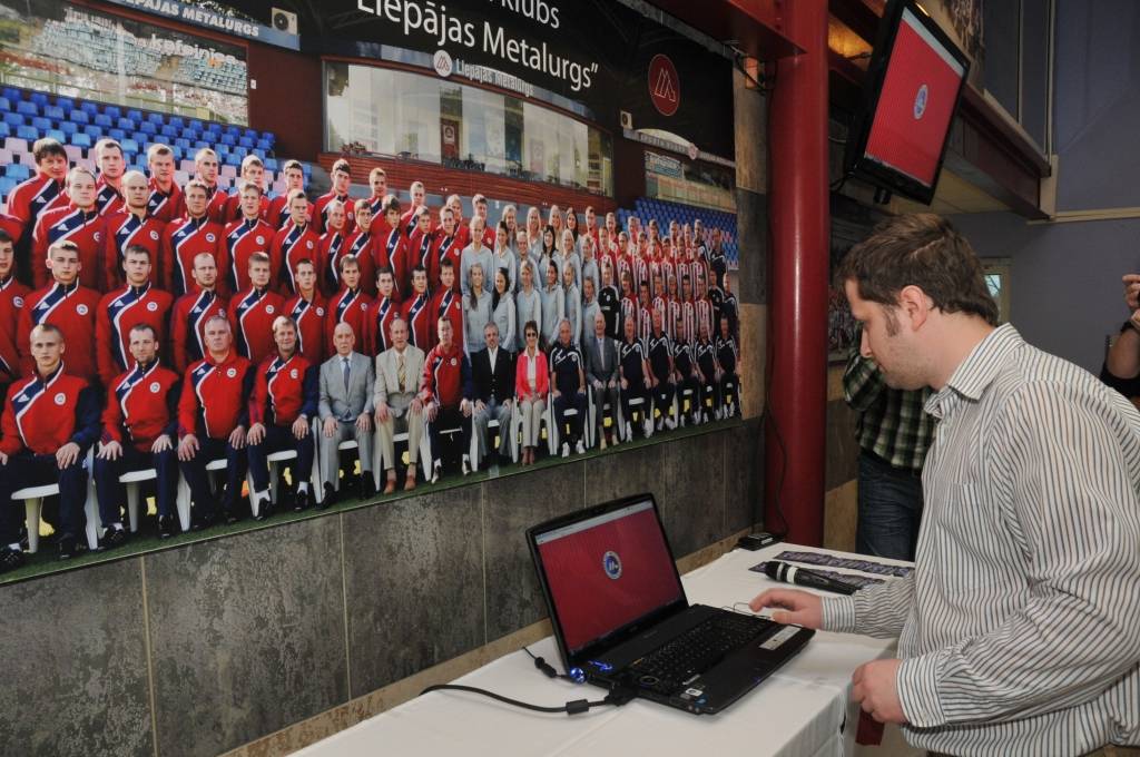 Autors: Dainis Ģelzis