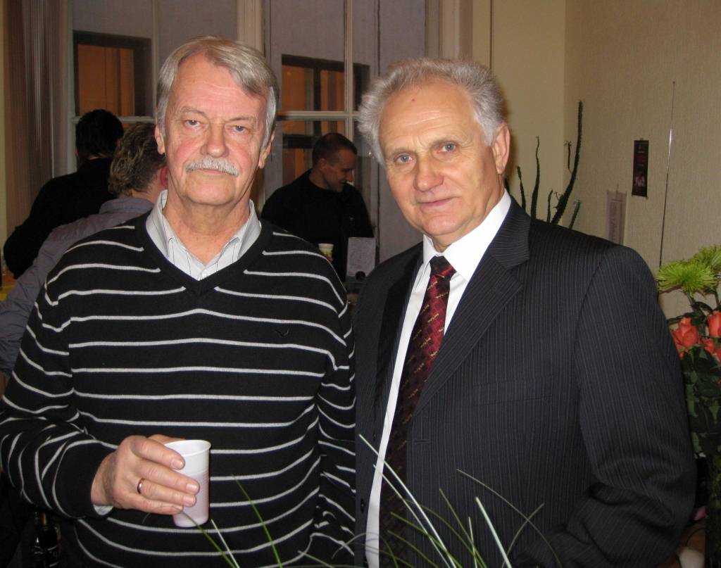 Gunārs Jakobsons (pa labi) un Gunārs Freidenfelds.
Autors: No http://lr2.latvijasradio.lv/