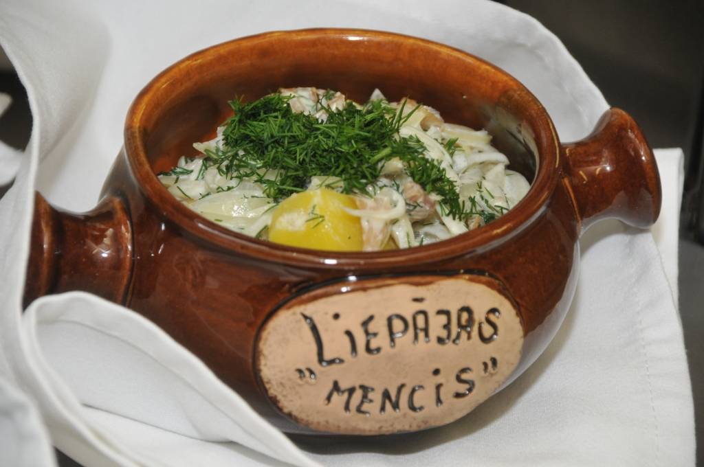 Autors: Dainis Ģelzis