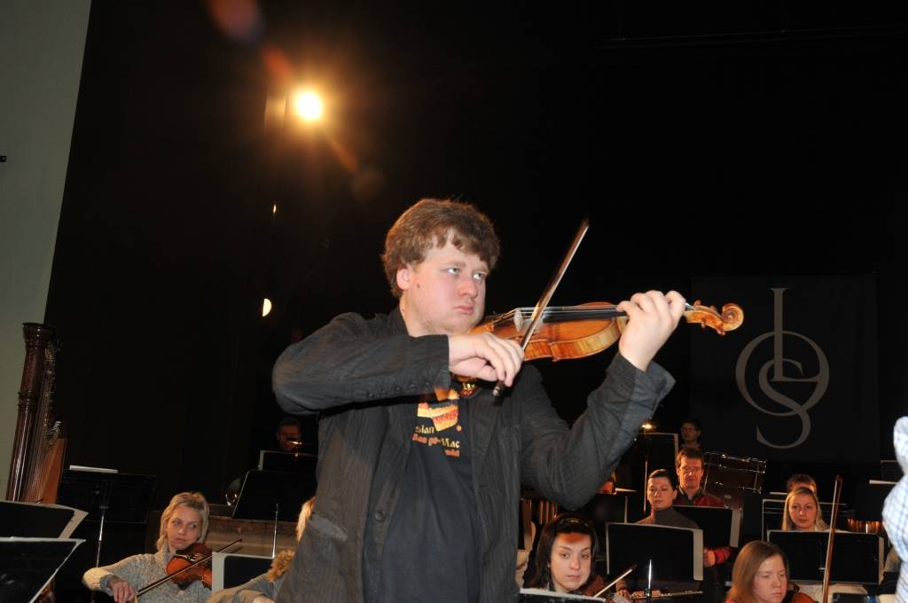 25. februārī Liepājas Latviešu biedrības namā Liepājas Simfoniskā orķestra izpildījumā skanēs cikla “Krievu klasikas virsotnes” otrais koncerts “Ziemas sapņi”. Kopā ar Liepājas Simfonisko orķestri (LSO) muzicēs vijoles virtuozs Andrejs...
Autors: ReKurZeme, portāls