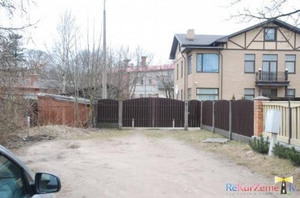 Autors: Dainis Ģelzis