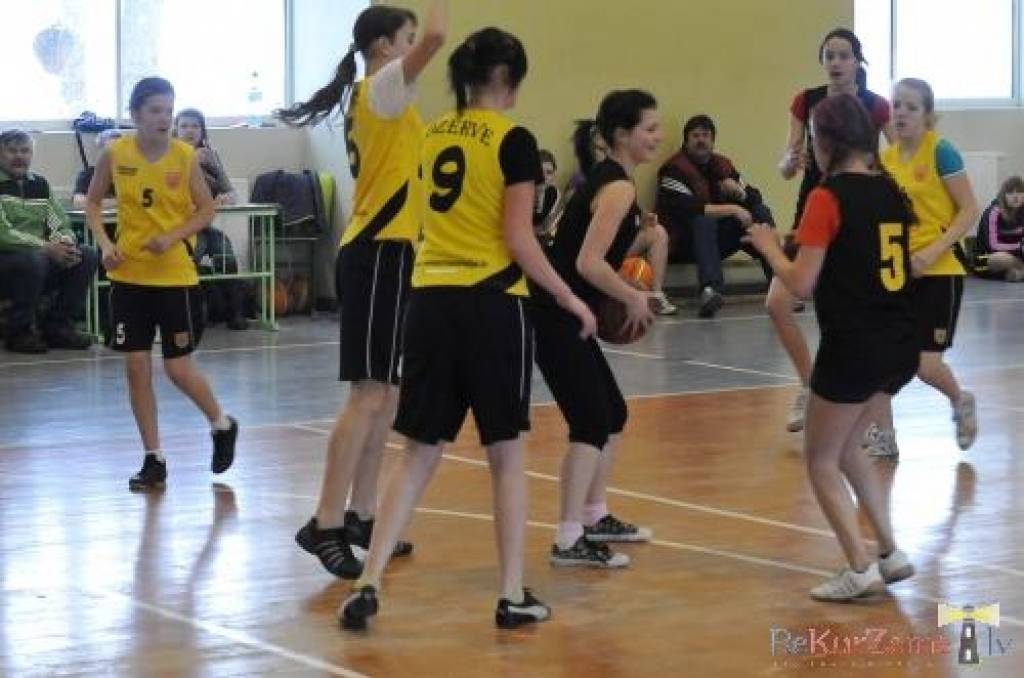 Autors: Uldis Dobelis