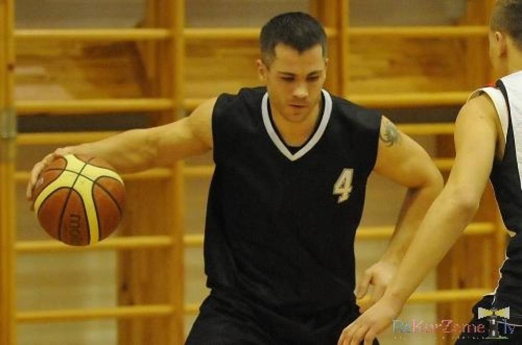 Autors: Uldis Dobelis