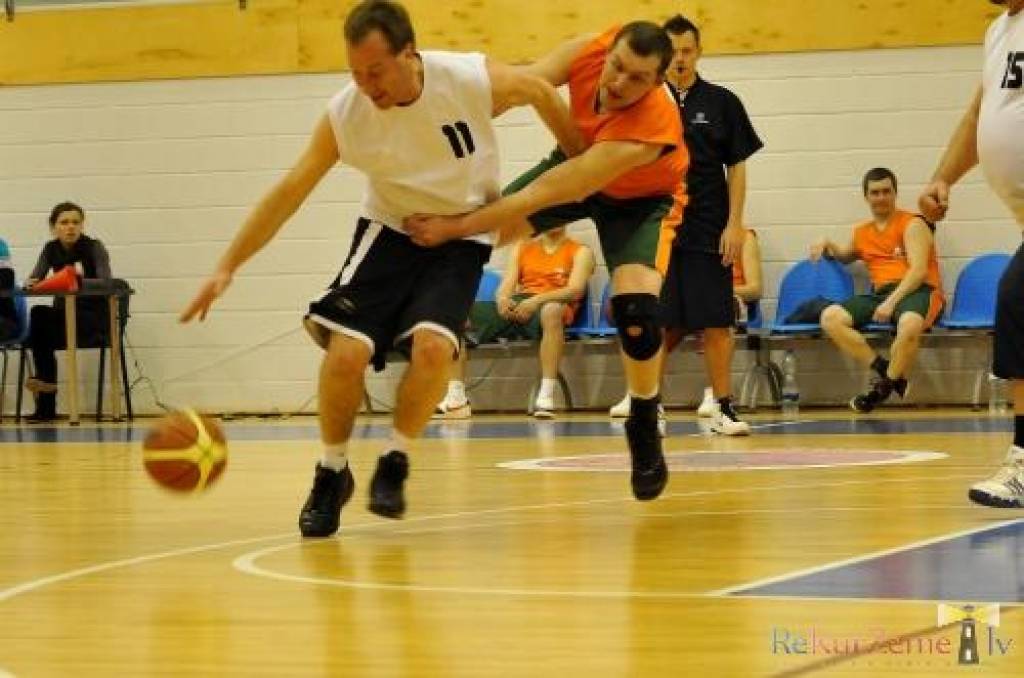 Autors: Uldis Dobelis