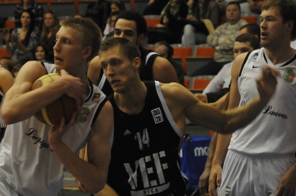 Autors: Uldis Dobelis