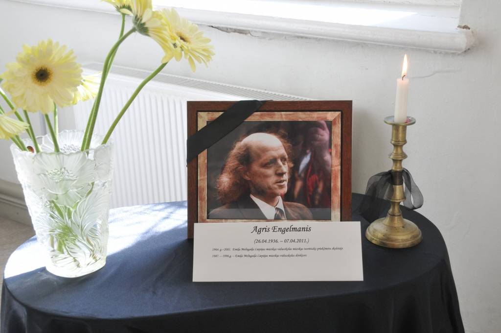 Autors: Dainis Ģelzis