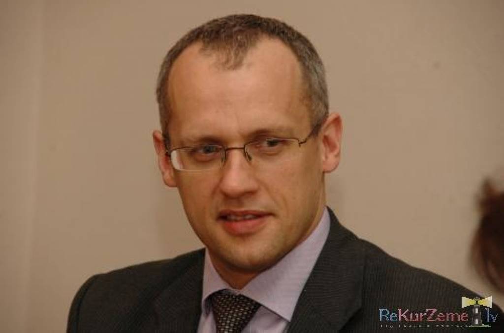 Autors: Dainis Ģelzis