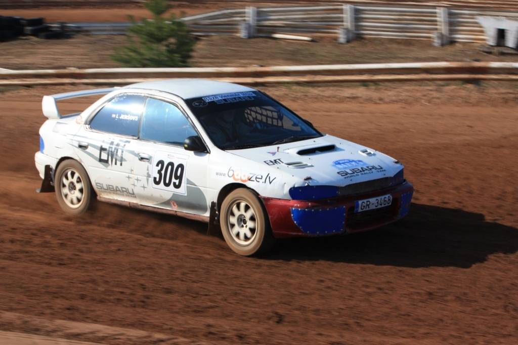 Autors: www.autocross.lv