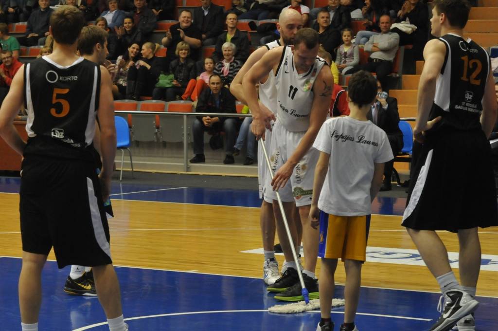 Autors: Uldis Dobelis