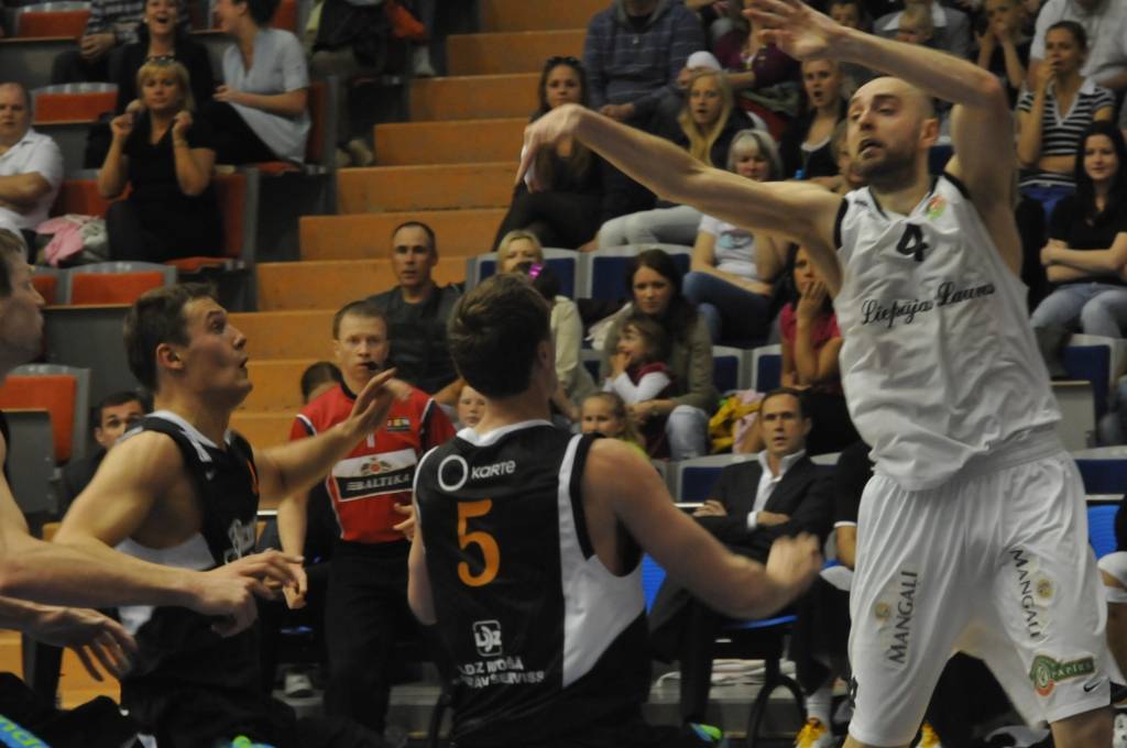 Autors: Uldis Dobelis