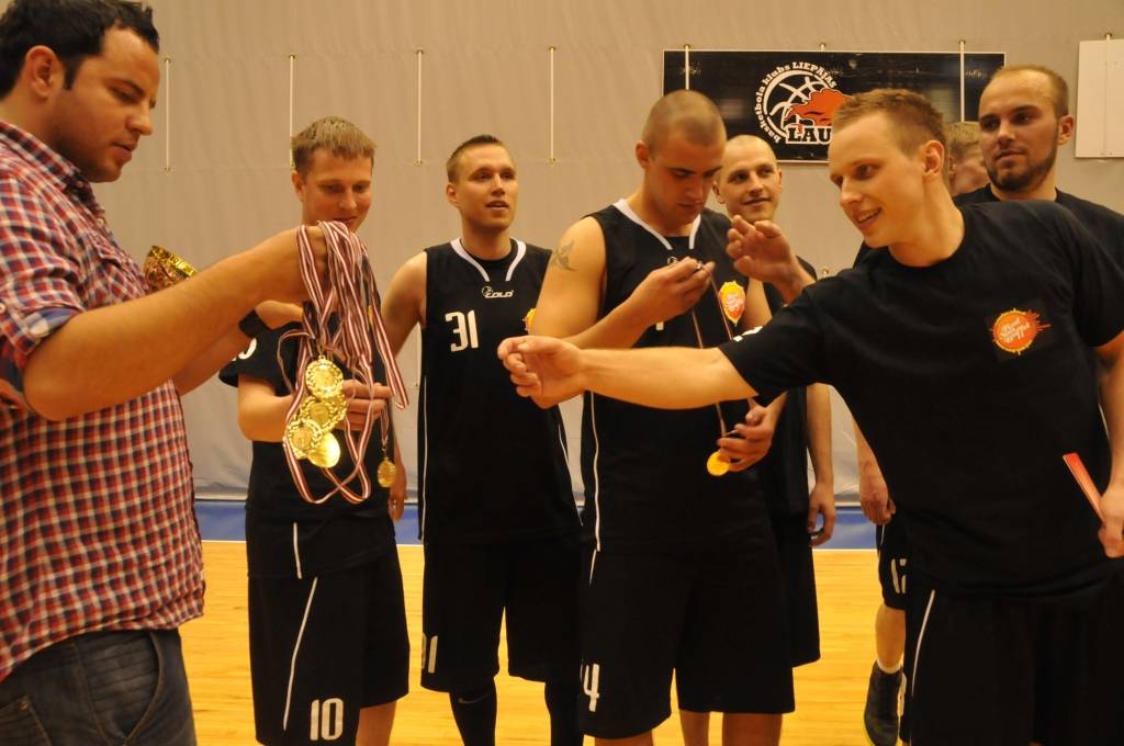 Autors: Dainis Ģelzis