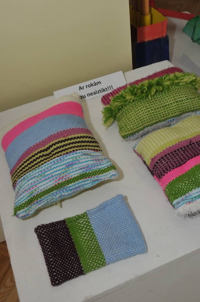 Līdz 20. maijam Nīcas kultūras namā var apskatīt kultūras nama un Nīcas vidusskolas radošo pulciņu – keramikas, radošās darbnīcas “Flora” un skaisto lietu darbnīcas – audzēkņu darbus, kas tapuši pusgada garumā. Darbi ir daudzveidīgi un...
Autors: ReKurZeme, portāls