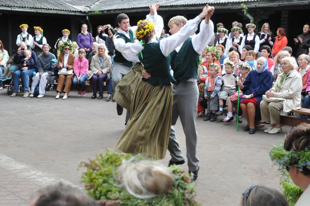 Autors: Dainis Ģelzis