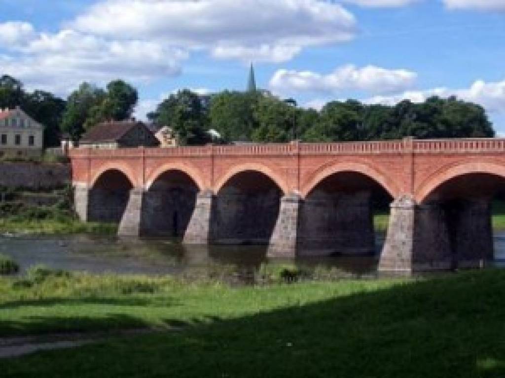 Autors: www.apollo.lv