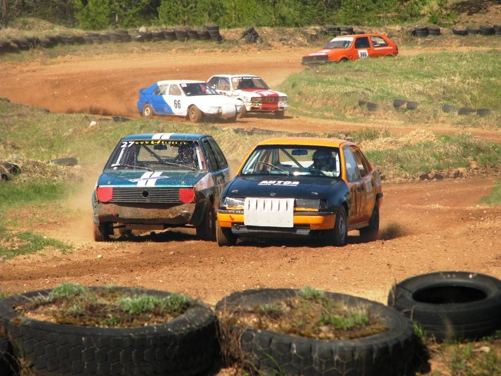 Autors: www.autocross.lv