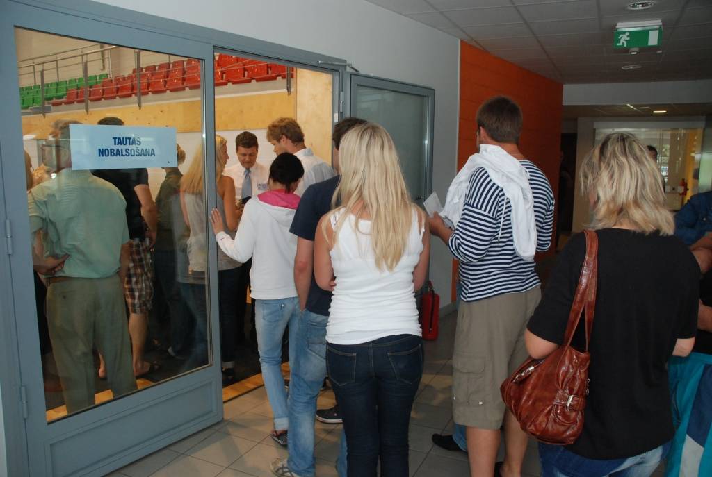 Grobiņas vēlēšanu iecirknis. 
Autors: Dainis Ģelzis