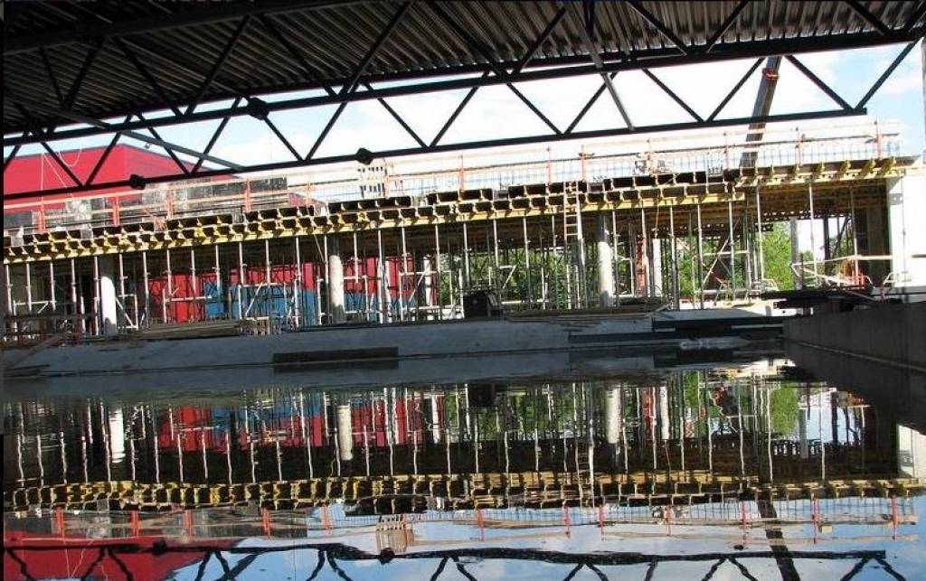 Jaunais LOC baseins vēl top.
Autors: www.loc.lv