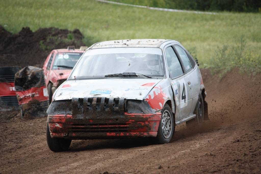 Pirms mēneša Vasaras kausa 3. posmā turpat Vecpilī uzvaru sasniedza jelgavnieks Renārs Ēķis
Autors: www.autocross.lv
