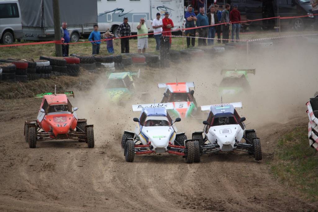 Autors: www.autocross.lv