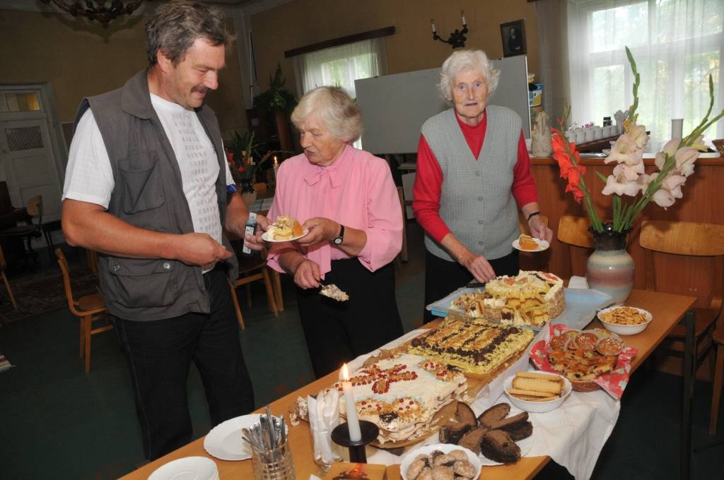 Sestdien Priekulē krāšņi atzīmēja Ikara svētkus. Iedzīvotāji atzina, ka tā ir lieliska iespēja būt kopā ar savējiem.
Autors: ReKurZeme, portāls