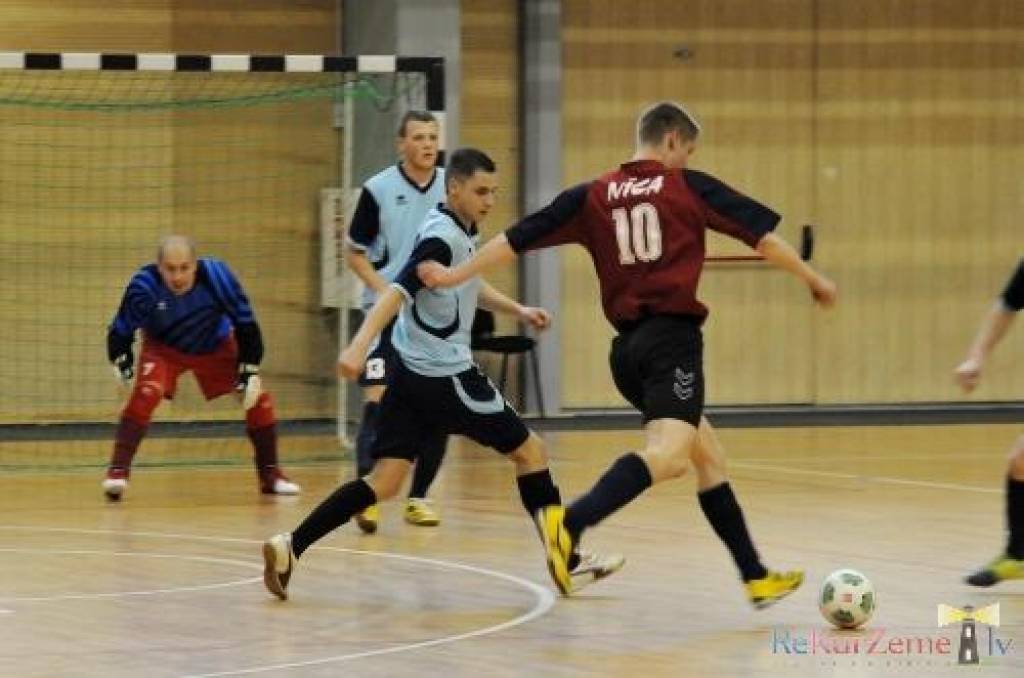 Autors: Uldis Dobelis