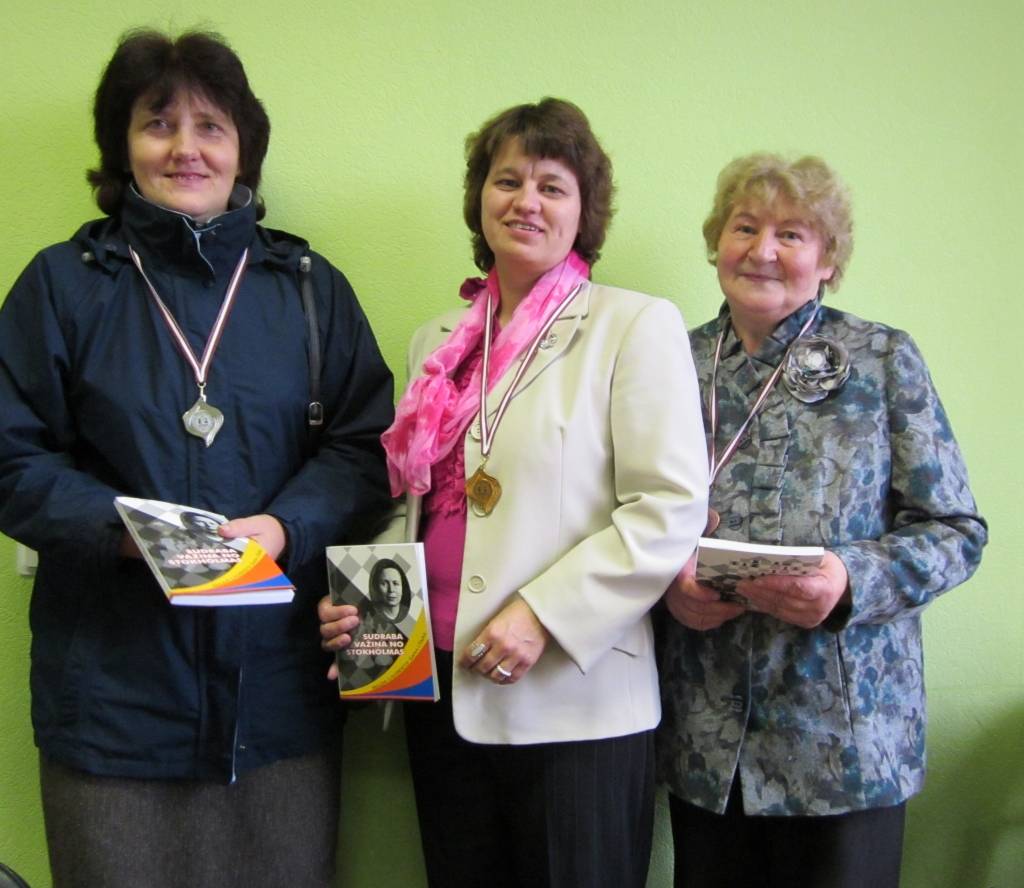 Cīņas Lejaskurzemes novadu atklātajās meistarsacīkstēs šahā ar apdomas laiku 20 minūtes.