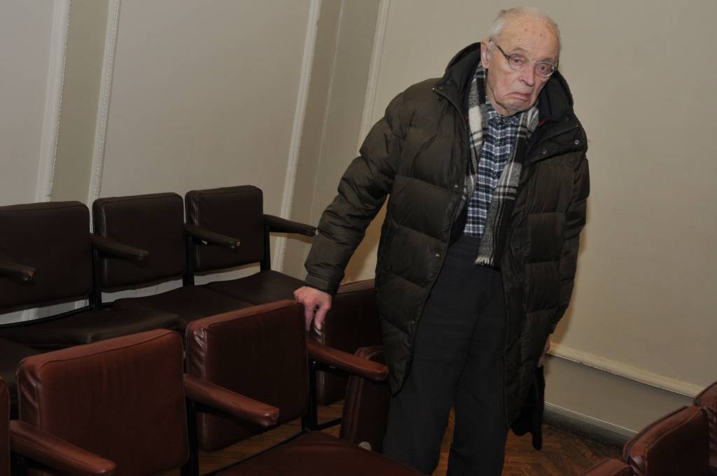 Valdis Vikmanis 
Autors: Dainis Ģelzis