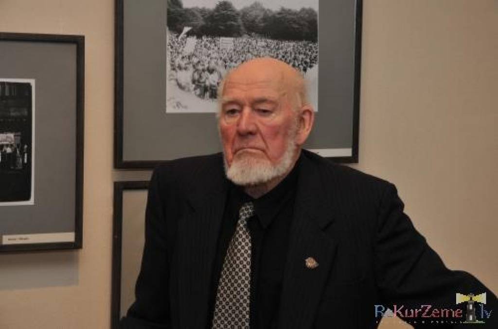 Autors: Dainis Ģelzis