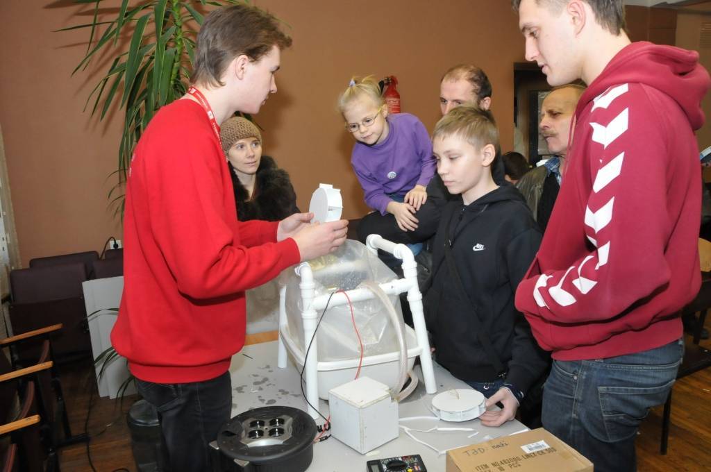 Autors: Dainis Ģelzis