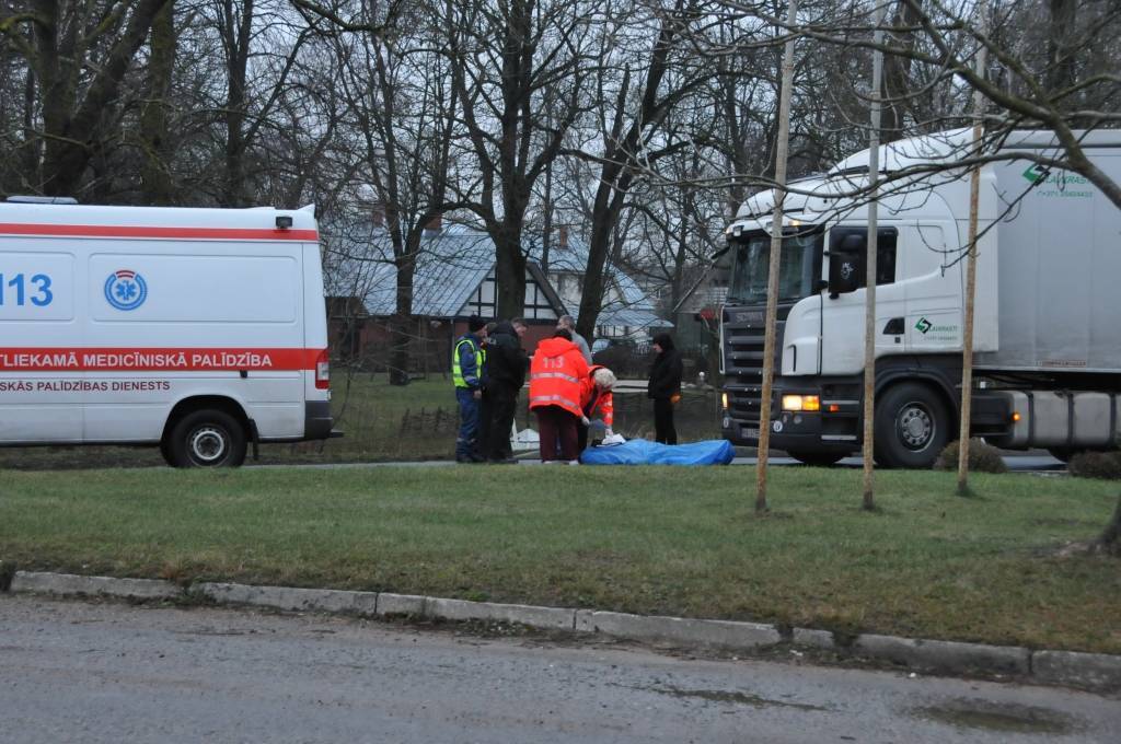 Autors: Dainis Ģelzis