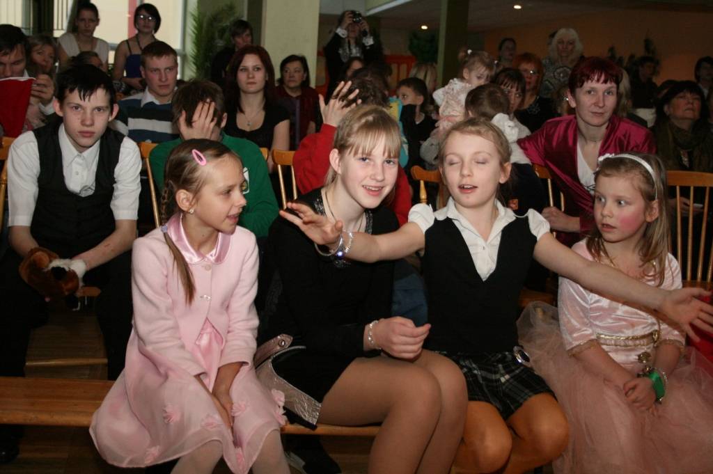 Šodien liela diena bija Liepājas bērnu namam. Tur atzīmēja tā 20 gadu jubileju.
Autors: ReKurZeme, portāls