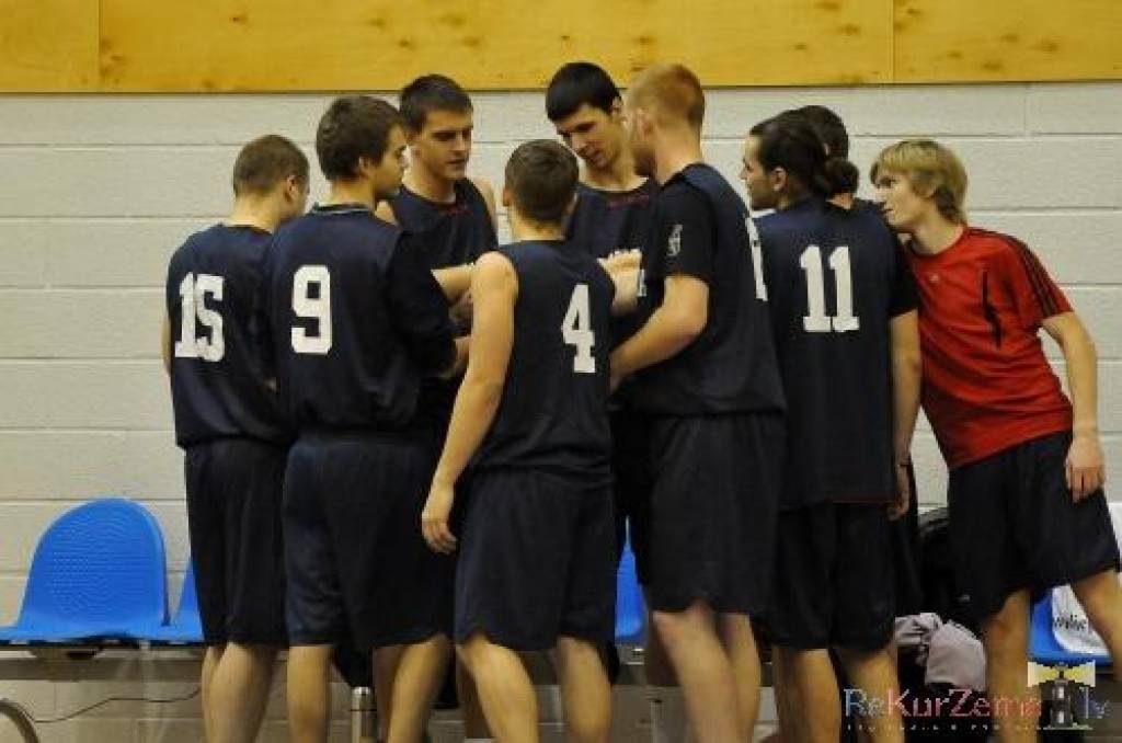 Dunikas basketbolisti
Autors: Uldis Dobelis