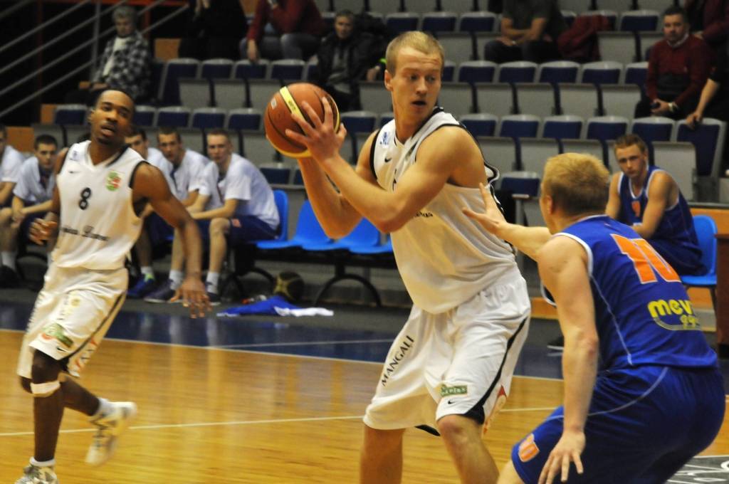 Autors: Uldis Dobelis