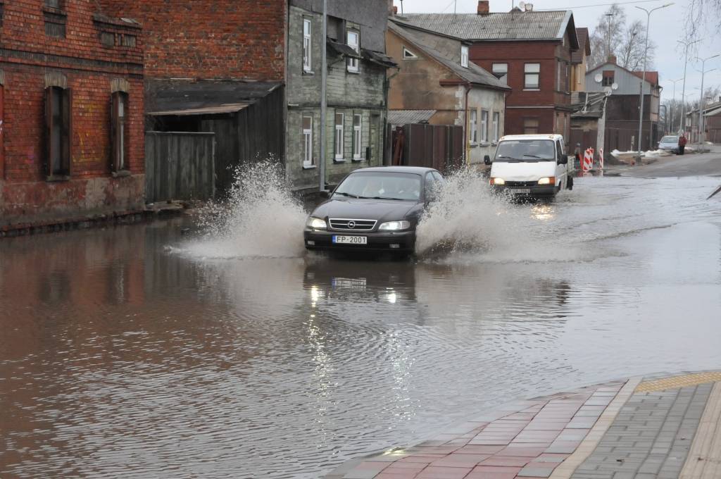 Autors: Dainis Ģelzis
