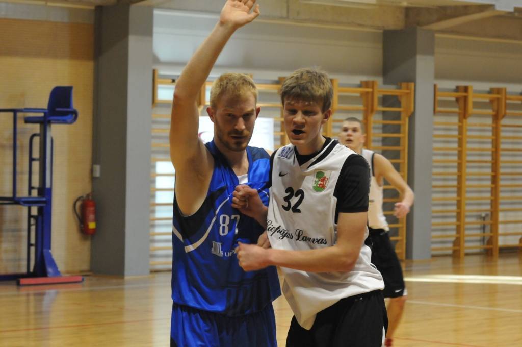 Autors: Uldis Dobelis