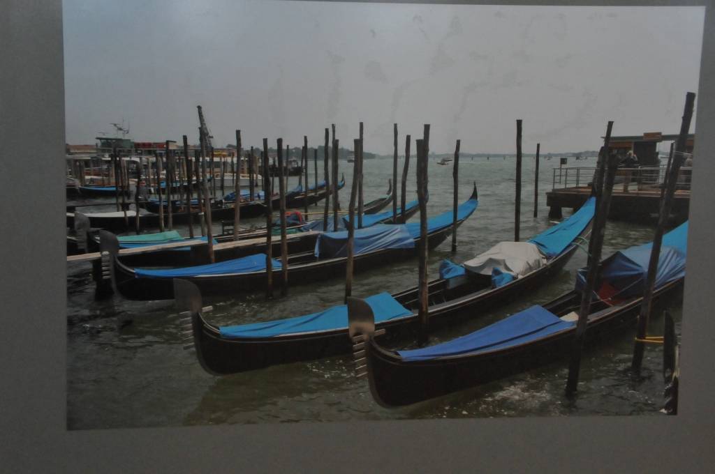 Nīcas kultūras nama pelēkajā zālē vēl līdz 27. februārim var apskatīt liepājnieka Aivara Bumbiera fotoizstādi 