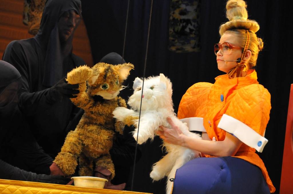 9. februārī Liepājas teātrī bija pirmizrāde 