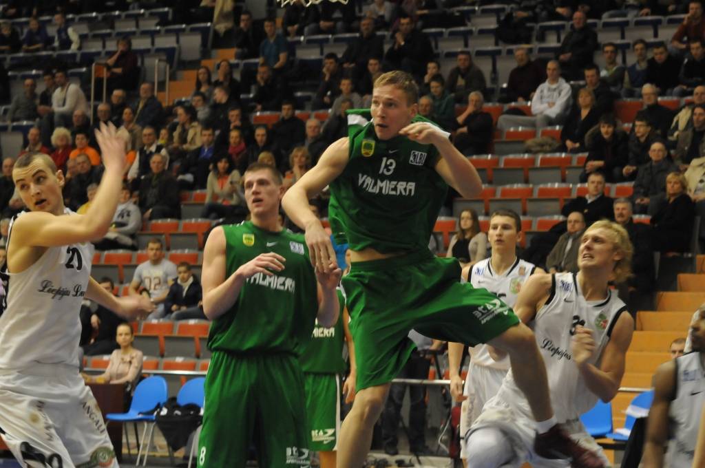 Autors: Uldis Dobelis